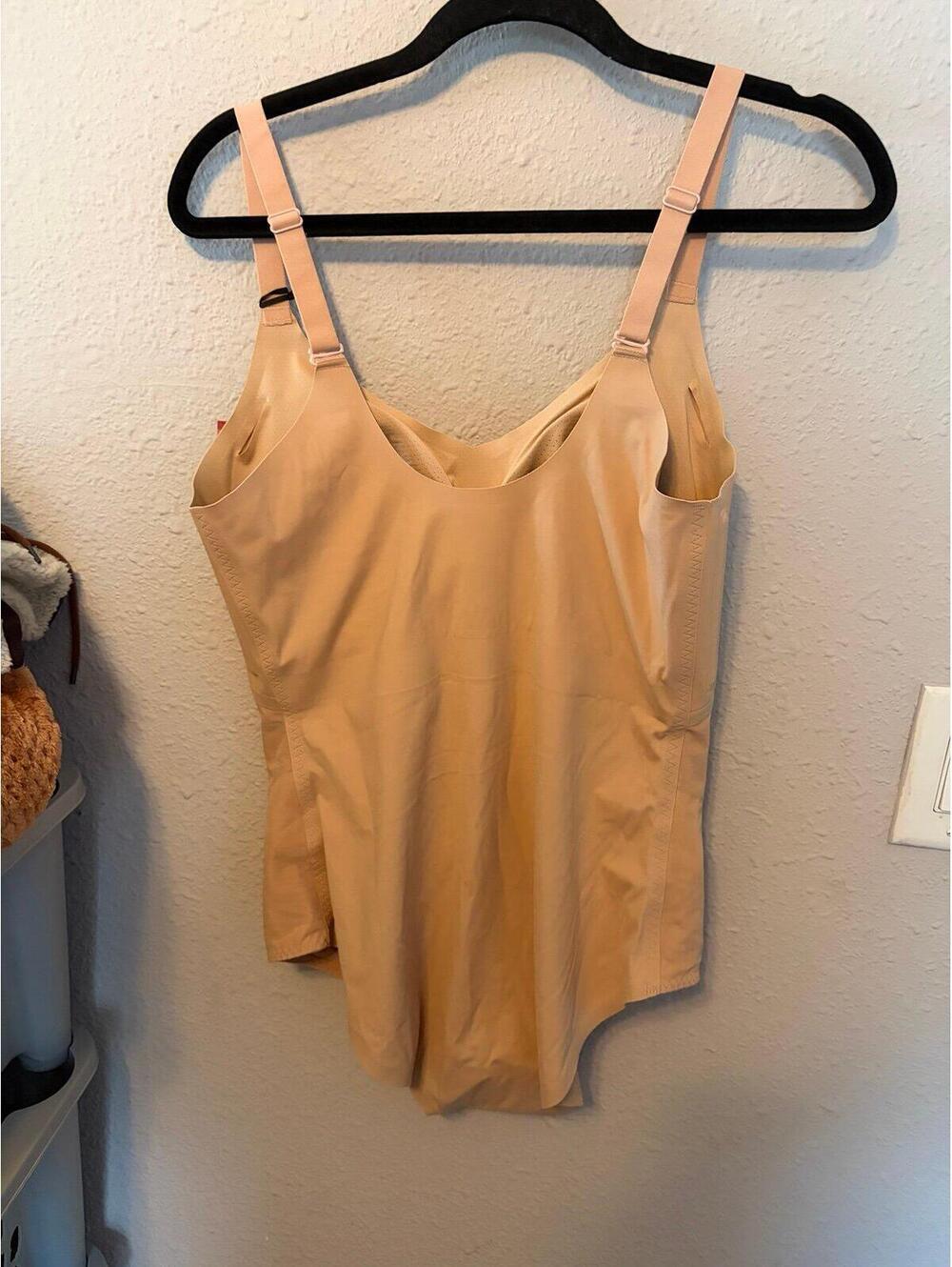 NWT HoneyLove LiftWear Cami Bodysuit Beige size 1X Petite. On website for $99 - Picture 6 of 9